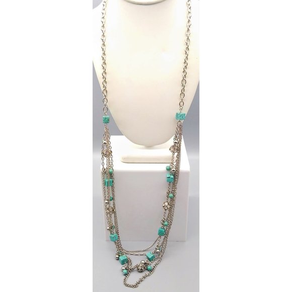 Fabulous Multi Strand Southwestern Necklace, Turquoise Howlite Beads and Clear - Picture 3 of 5